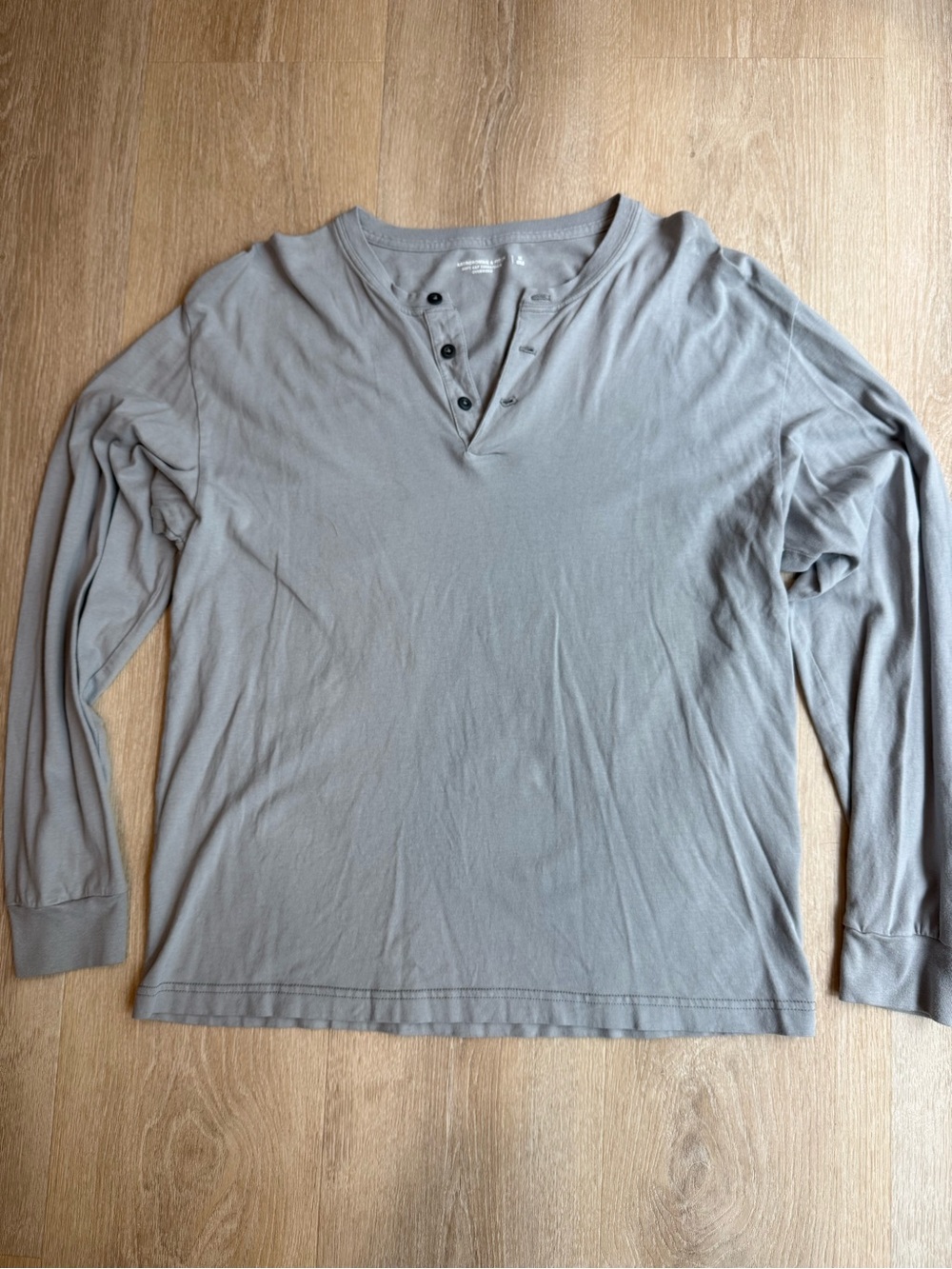 Abercrombie & Fitch Soft A&F Essentials Oversized Men's Long-Sleeve — Light Gray